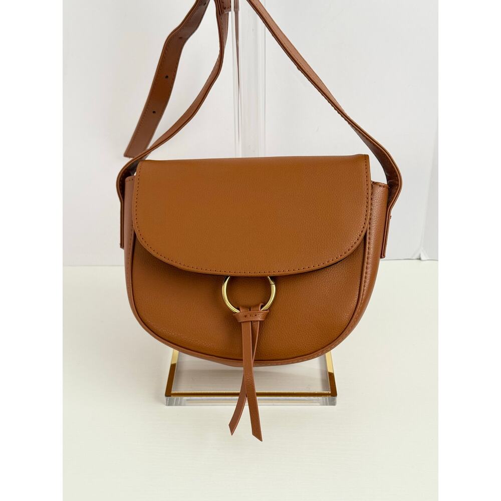 JJ Winters Ivy Crossbody Bag Cognac Leather Saddle Gold Ring - Picture 2 of 12
